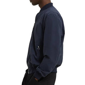 Trendy College Varsity Coat Compra a granel EE. UU. Chaqueta bordada de béisbol atlético para hombres Abrigo de bombardero de satén de moda Fabricante - Product Image 5