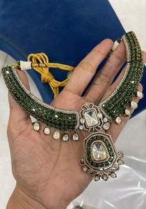 Gargantilla Kundan tradicional multicolor personalizada, conjunto de joyería india, collar AD Polki, forma geométrica, principalmente latón para - Product Image 6