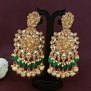 Boucles d'oreilles de mariage indiennes en fausse perle avec strass Kundan en cristal plaqué or, ensemble de bijoux pour femmes, grossiste indien - Product Image 2