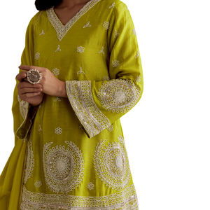 Traje Kurta Palazzo corto verde lima con Moti adornado Dupatta Venta al por mayor Mujeres Ropa étnica OEM Proveedor de ropa Traje - Product Image 3