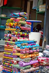 Tela con estampado de cera Africana moderna y colorida para la fabricación y exportación de camisas personalizadas - Product Image 5