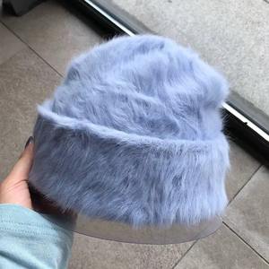 Vente chaude Couleur Unie Personnalisé Acrylique Fuzzy Tricoté Bonnet Laine Lapin Fourrure Pile Cap Chaud Ski Hiver Chapeau Bonnet - Product Image 3