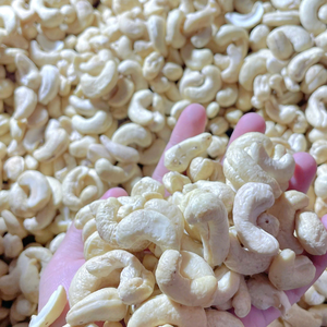 เม็ดมะม่วงหิมพานต์ออร์แกนิกเม็ดมะม่วงหิมพานต์ W320ส่งออกไปยังเอเชียตะวันออกกลางดูไบ - Product Image 1