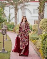 Nouvel ensemble de vêtements de mariage pour femmes en tissu Blossom, haut en velours de soie, lehenga et dupatta, avec broderie lourde, nettoyage à sec
