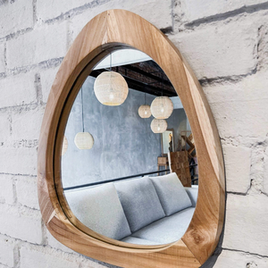 À vendre miroir en teck massif forme unique finition naturelle pièce de décoration artisanale d'Indonésie - Product Image 6