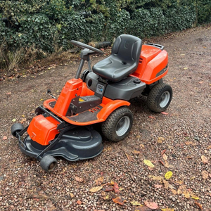 Cortadora de césped autopropulsada Husqvarna R320X AWD, 150 horas, plataforma de corte de 112 cm - Product Image 6
