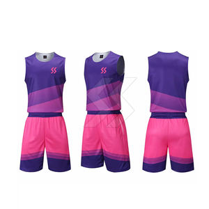 Ropa deportiva hecha en Pakistán para hombre, uniforme de baloncesto liso personalizado a bajo precio - Product Image 1