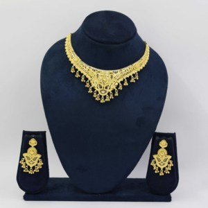 Conjunto de collares cortos chapados en oro al por mayor, joyería de moda, conjunto de joyería tradicional, collares cortos con relleno de oro de latón. - Product Image 1