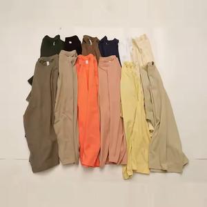 Camiseta de Hombre de Algodón Lavado de Cuello Redondo y Corte Regular, Impresión Personalizada de Alta Calidad, Ecológica, de Secado Rápido y Transpirable, Estilo Urbano - Product Image 3