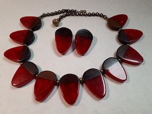 Multicolor Resin Beaded Necklace for Casual Wear - Product Image 1