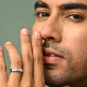 Anillo de hombre chapado en rodio con diamantes de corte geométrico y circonitas, engaste de plata de ley 925, para ocasiones de boda - Product Image 4