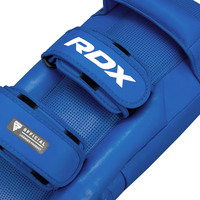 Protège-bras en cuir Mayahide de qualité supérieure pour MMA, RDX Sports APR-T17+ Aura, avec poignées incurvées pour la protection sportive en entraînement