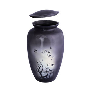 Pot d'urne décoratif artisanal Shubham pour porte-cendres de crémation Articles faits à la main par Traditional - Product Image 4