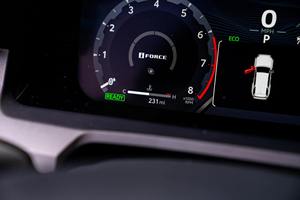 Toyota 4Runner 2024, transmission intégrale, turbo, conduite à gauche, automatique, jantes R18, cuir de luxe, intérieur foncé, faible kilométrage, prêt à l'exportation - Product Image 6