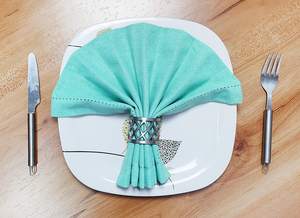 Anneaux de serviette en aluminium très vendus Ustensiles de cuisine Serviette de table à manger à bas prix Faits à la main Écologique Fête moderne - Product Image 2