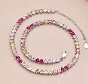 Collier Tennis Cœur Plein Scintillant et Coloré, Teste le Testeur de Diamants, Chaîne Cubaine Bicolore à Tailles Baguette - Product Image 3