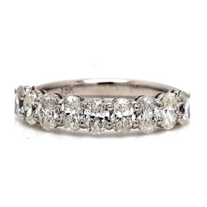 แหวน18Kt เพชรธรรมชาติสำหรับผู้หญิงของขวัญจากอินเดียแหวนเพชรตัดวงรีออกแบบได้ตามต้องการ - Product Image 1