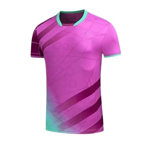 Vêtements de sport confortables pour joueurs de tennis, style moderne, tissu extensible offrant un confort maximal, uniforme de tennis pour hommes - Product Image 2