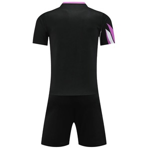 ชุดเสื้อฟุตบอลสำหรับทุกเพศเสื้อคอวีดีไซน์ย้อนยุคผ้าโพลีเอสเตอร์น้ำหนักเบาระบายอากาศได้ดีมี100% ปรับแต่งได้ - Product Image 2