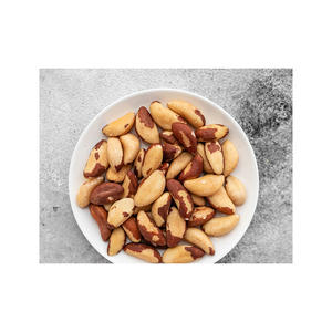 Nueces brasileñas disponibles para distribución a granel y alta demanda de revendedores - Product Image 1