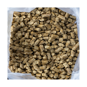 Granulés de bois de conifères à faible et haute valeur calorifique, adaptés aux chaudières commerciales et au chauffage domestique écologique - Product Image 2