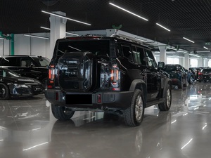 J-TOUR TraveIIa SUV 2025, Volante a la Izquierda, Asientos de Cuero Turbo, Portaequipajes de Aleación de Aluminio R18 - Product Image 2