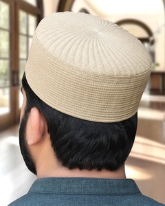 Gorro de Oración Islámico Tradicional Impermeable con Líneas de Costura Refinadas Diseñado para Uso Prolongado Durante Actividades Espirituales y Deportes - Product Image 2