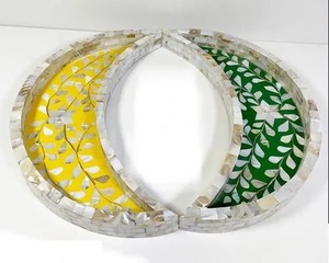 Brûleur d'encens artisanal en coquillage, forme demi-lune, motif floral jaune-vert, plateau décoratif aromatique toutes saisons, résine MOP MDF - Product Image 5