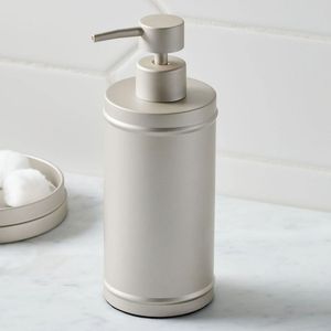 Dispensador de Jabón de Metal de Calidad Superior para un Ambiente de Baño Elegante con Material de Larga Duración - Product Image 1