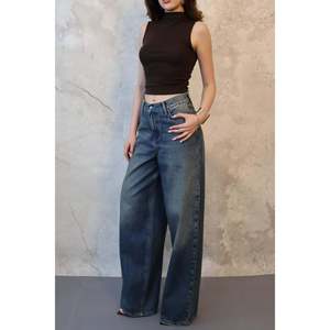 Jean large bleu marine pour femme Elisa Fashion - Bleu marine - Product Image 4