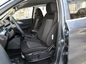 Pick-up Chan gan F70 Blue Whale d'<span class=keywords><strong>occasion</strong></span> en excellent état, 2x4 et 4x4, manuel et automatique, essence - Product Image 2