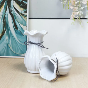 Venta caliente 2024 negro blanco minimalista porcelana floreros decoración del hogar jarrón de cerámica de la India - Product Image 3