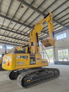 Équipement à usage intensif Excavatrice sur chenilles Komatsu PC200 Excavatrice Komatsu d'occasion à vendre - Product Image 2