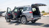 Toyota Land Cruiser VXR SUV 2024 Usado, Completamente Equipado y Limpio, Listo para Enviar