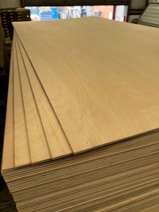 Lámina de Madera Contrachapada de Abedul de 5 mm, Grado A2, Estándar E1 de Formaldehído, Superficie Lijada, Decoración de una Cara, Uso en Muebles de Interior, 4 Años - Product Image 5