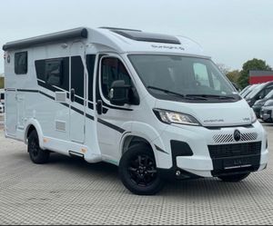 Nouvelle Camper Van de Luxe 4x4 Tout-Terrain 4 Places en Fibre de Verre avec Four à Micro-ondes, Salle de Bain, Lit et Télévision - Product Image 3