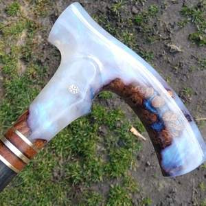 ไม้เท้าเรซินไม้กันลื่นใส่สบายพร้อมที่จับแข็งแรงหลายรูปทรงสำหรับคนสูงอายุที่ฟื้นฟู - Product Image 5