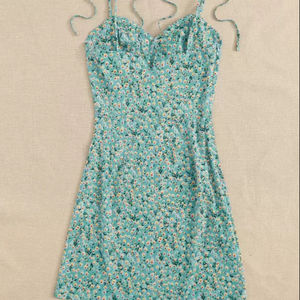 Mini robes midi modernes de style occidental pour femmes et filles imprimées sur mesure avec un design bohème mignon sans manches et une taille naturelle - Product Image 2