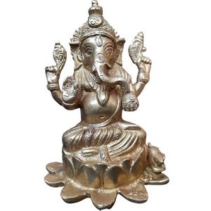 Estatua de latón de Lord Ganesh Laxmi & Sarasvati en talla fina y acabado antiguo Estatua religiosa para una buena energía - Product Image 4