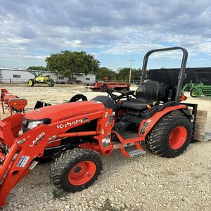 Tractor Kubota B2601 de calidad superior Compre ahora Entrega rápida Mejore su trabajo agrícola y mejore la productividad con confianza - Product Image 3
