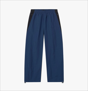 Chándal cortavientos con logotipo personalizado, chándal de nailon, traje cortavientos con cremallera, conjunto de chaqueta y pantalones cortos con capucha y cremallera para hombre OEM - Product Image 5