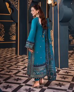 Designer indien et pakistanais Punjabi Dhoti & Bollywood Salwar Kameez robe de mariage et de soirée pour femmes Collection 1076 - Product Image 4