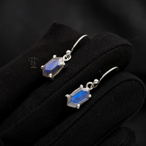 2025 New Hot Selling Women <b>Fashion</b> 925 Solid Sterling Silver Labradorite Gemstone Earring Women Earrings Trendy <b>Jewellery</b> - Product Image 2