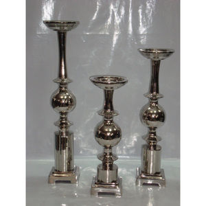 Candelabro de aluminio de diseño antiguo, moderno y pulido, Pedestal - Product Image 1
