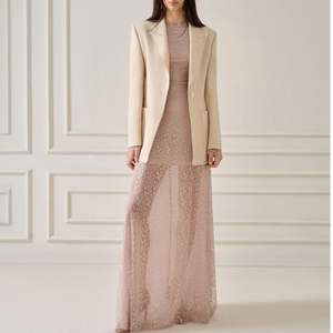 Robe longue personnalisée de haute qualité pour femmes ROBE EN DENTELLE VERA EMB AURORA Robe décontractée à double couche de luxe avec étiquettes personnalisées - Product Image 5