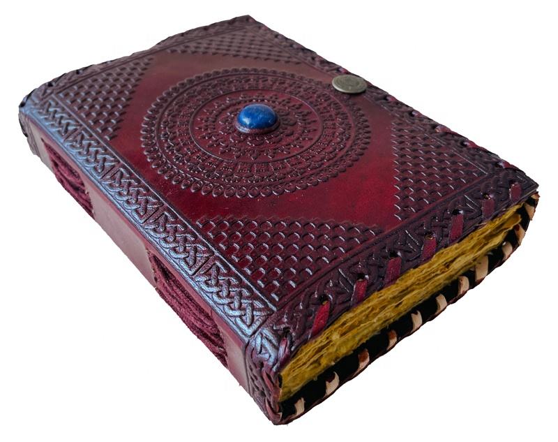 สีน้ำตาล