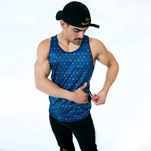 Camiseta sin mangas informal para gimnasio y fitness para hombre, chaleco con tirantes de culturismo con estampado de sublimación para entrenamiento y correr - Product Image 1
