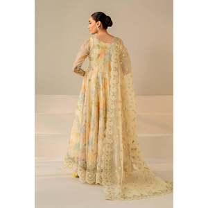 Haut en mousseline de coton brodé Patti PR-1180 à manches trois-quarts pour le printemps/été - Product Image 4