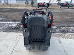 Chargeuse compacte sur chenilles Kubota SCL1000 d'occasion, diesel, pour travaux agricoles et de construction - Product Image 5