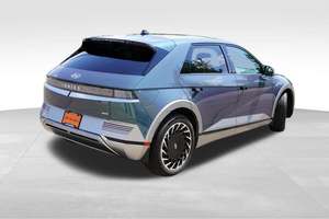 Hyundai Ioniq 5 Limited AWD 2024 Usado, 10000% Limpio - Product Image 2